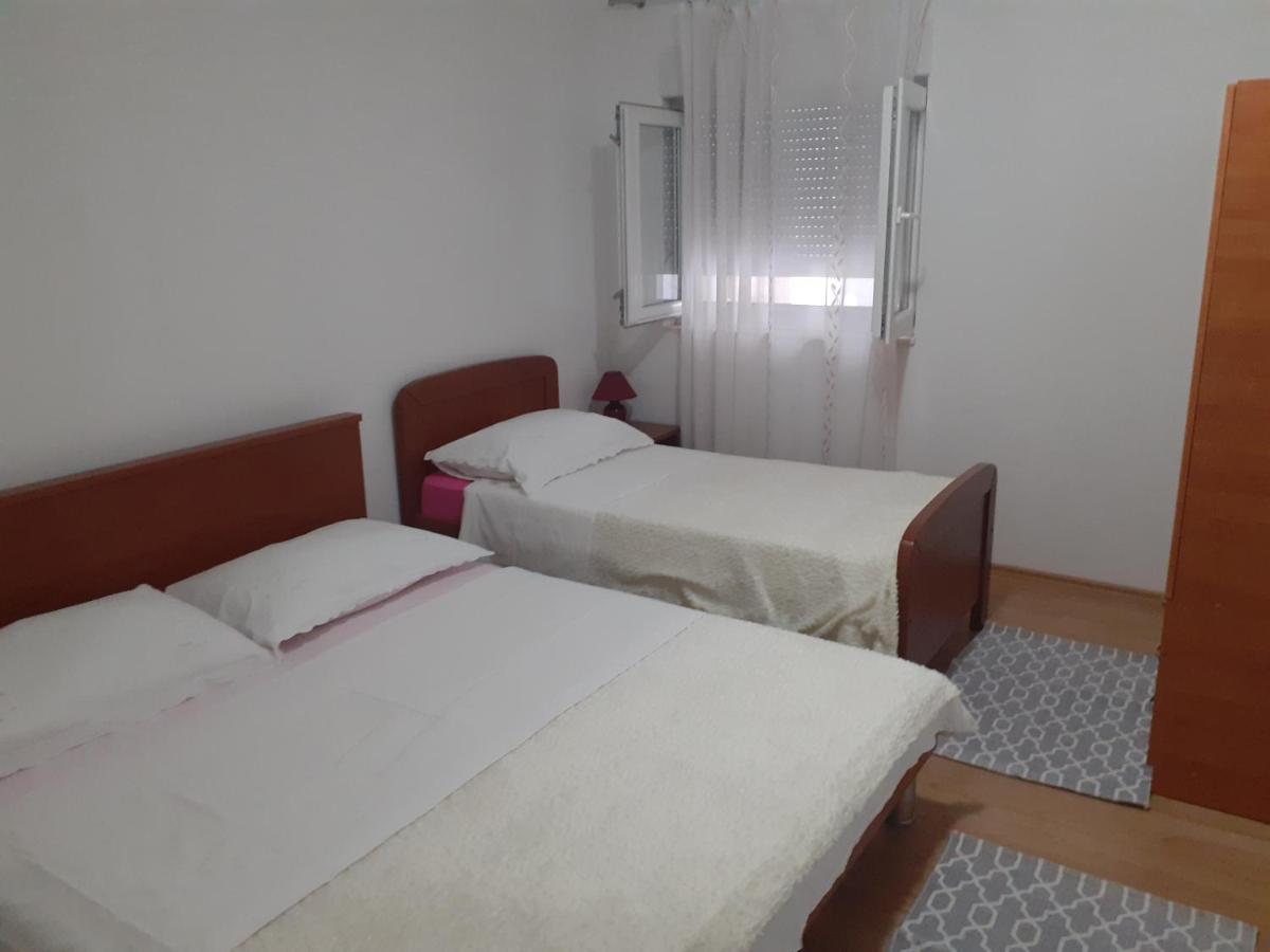Apartment Papak Traù Esterno foto